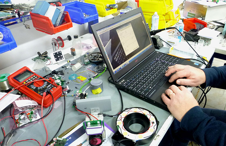 D&eacute;veloppement de mesure sans contact